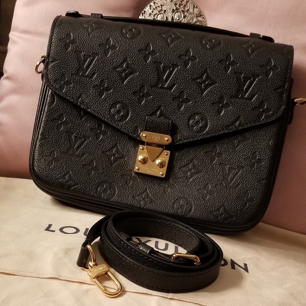 Louis Vuitton Pochette Metis Empreinte